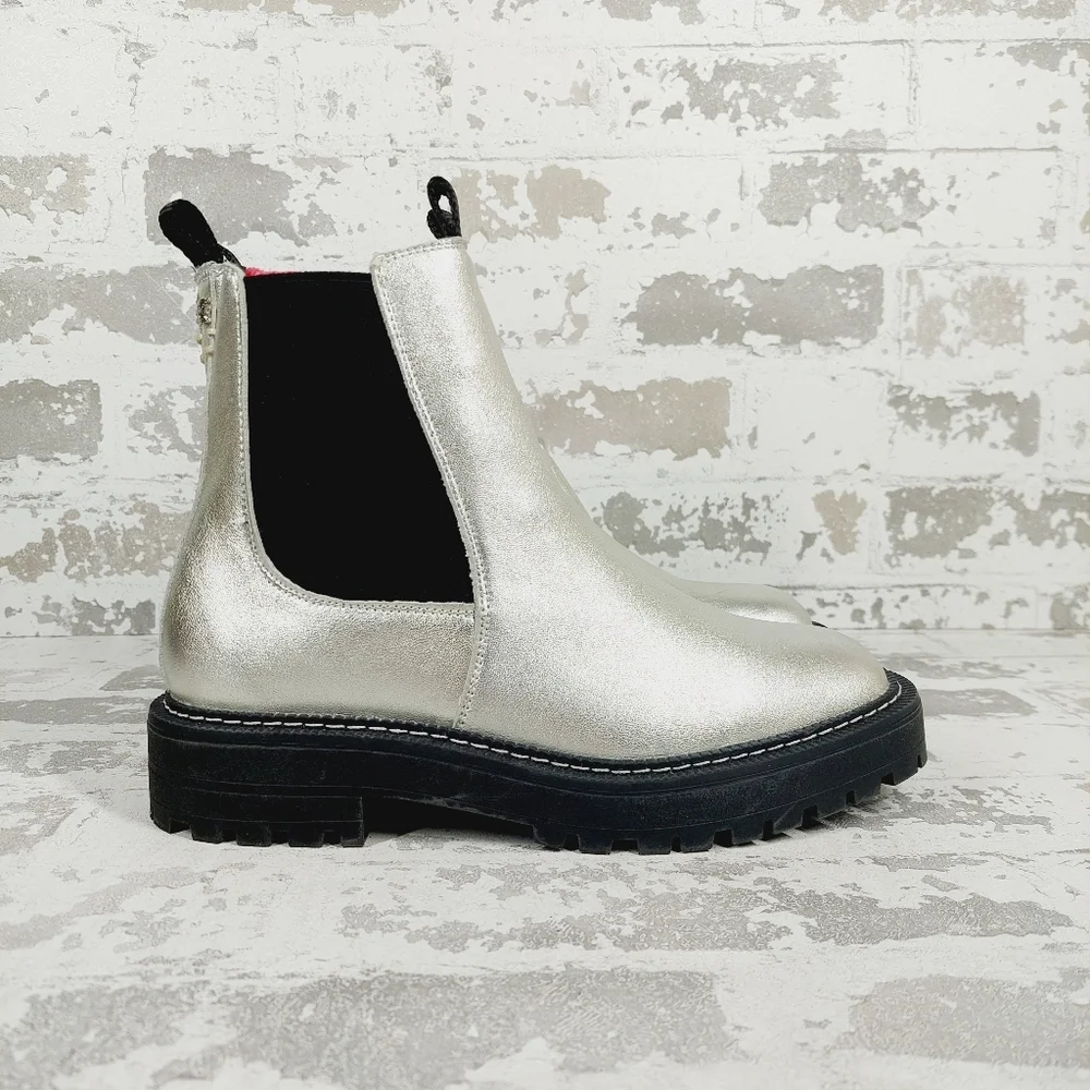 New Sam Edelman Laguna Silver Leather Pull On Chelsea Boots O105